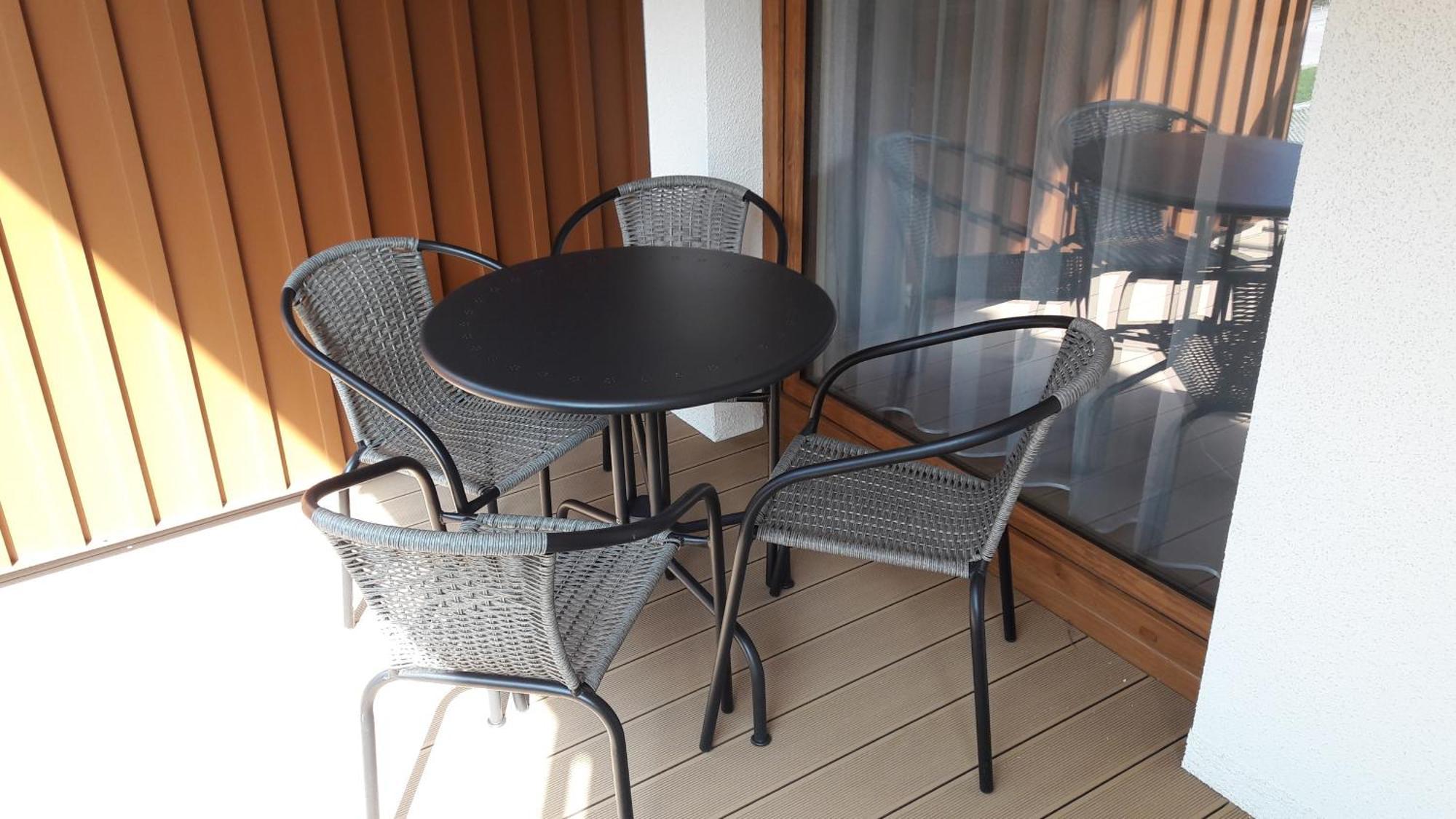 קולובז'ג Apartament Spoko, Basen, Sauna, Aneks Kuchenny, Morze 300M מראה חיצוני תמונה