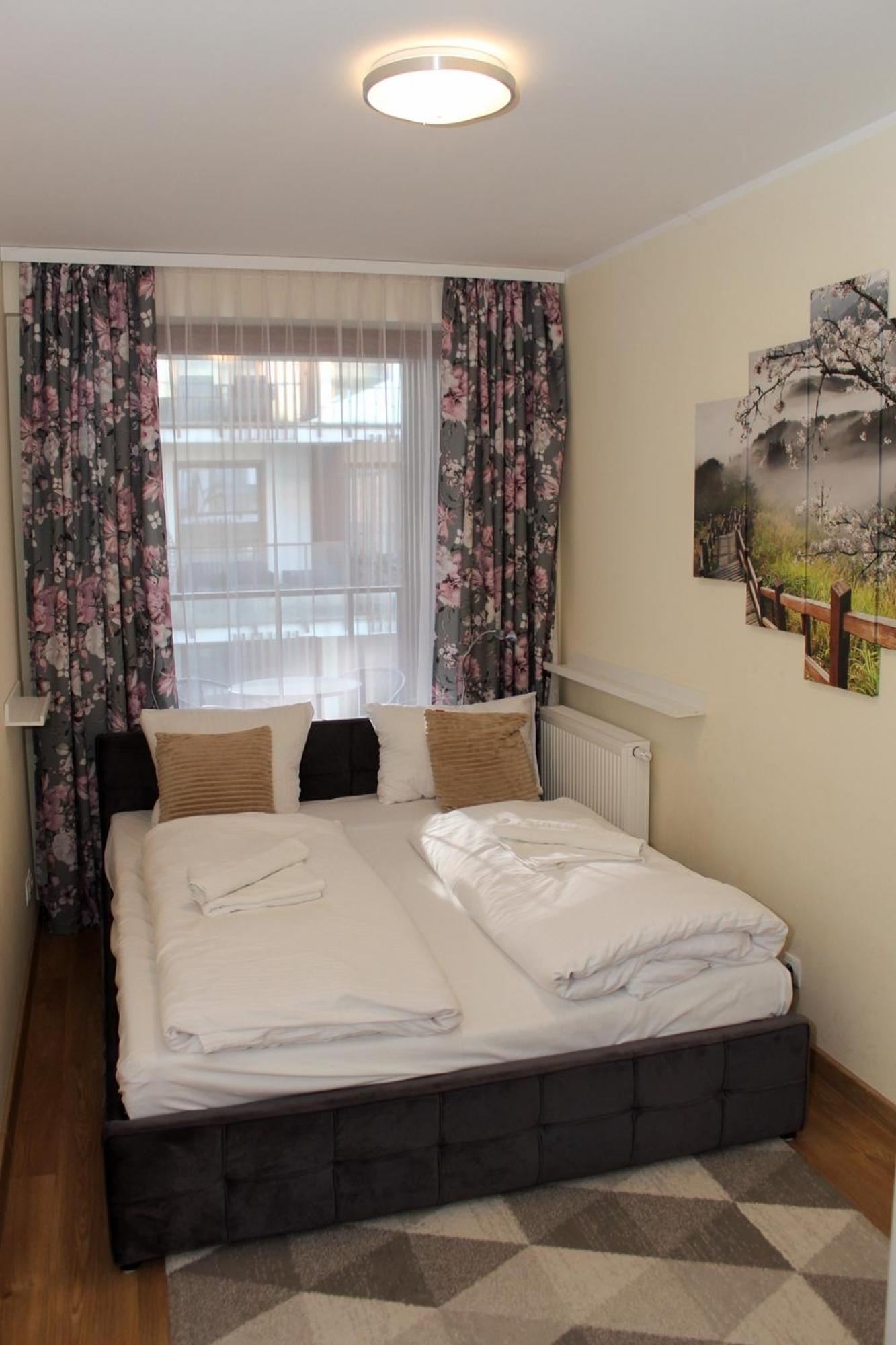 קולובז'ג Apartament Spoko, Basen, Sauna, Aneks Kuchenny, Morze 300M מראה חיצוני תמונה